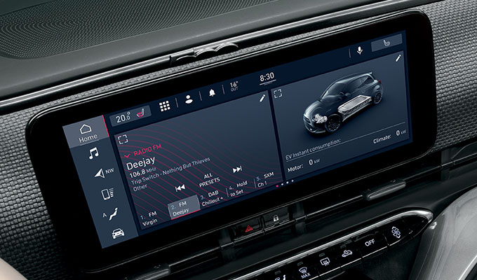Radio 10,25" NAV