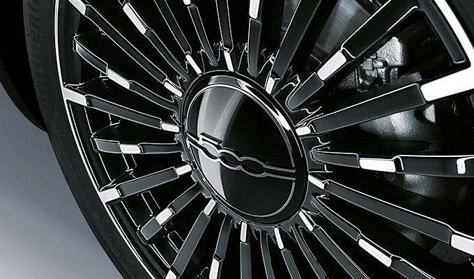 17” ALLOY WHEELS